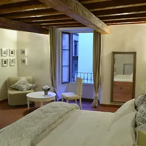 Konukevi Dante's Relais