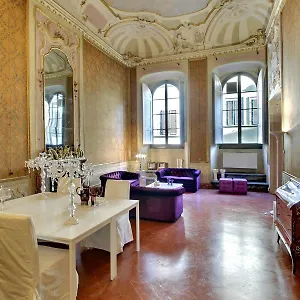 Palazzo Tolomei - Residenza D'epoca Bed & Breakfast