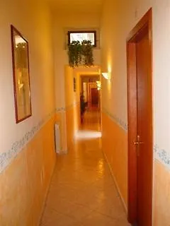 Hotel Palazzuolo Floransa 2*,