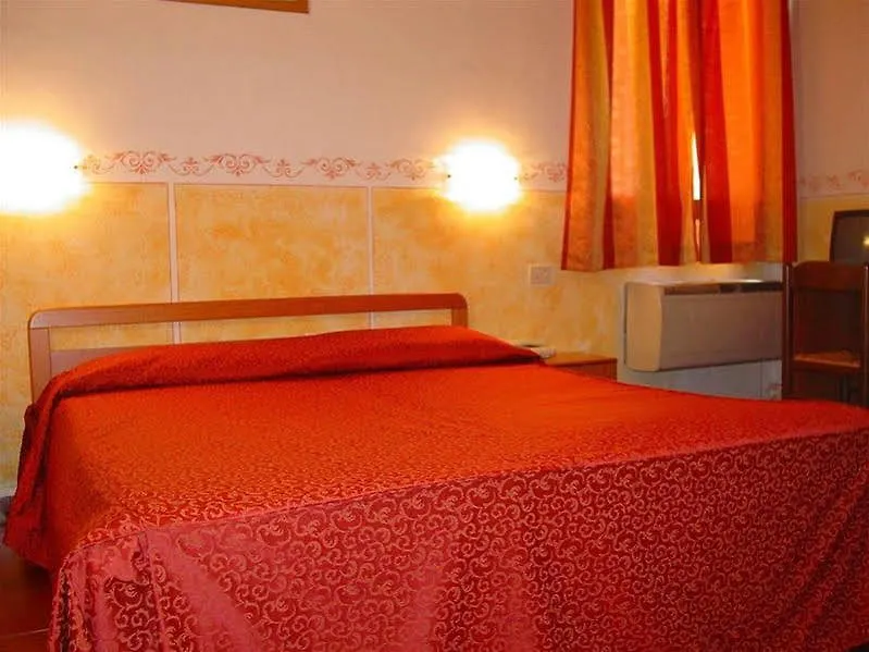 Hotel Palazzuolo Floransa 2*,  İtalya